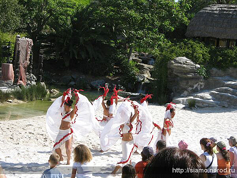 Port Aventura, Танцевальное шоу в Полинезии «Aloha Tahiti»